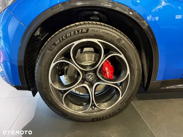 Alfa Romeo Stelvio 2.0 Turbo Veloce Q4 - 5