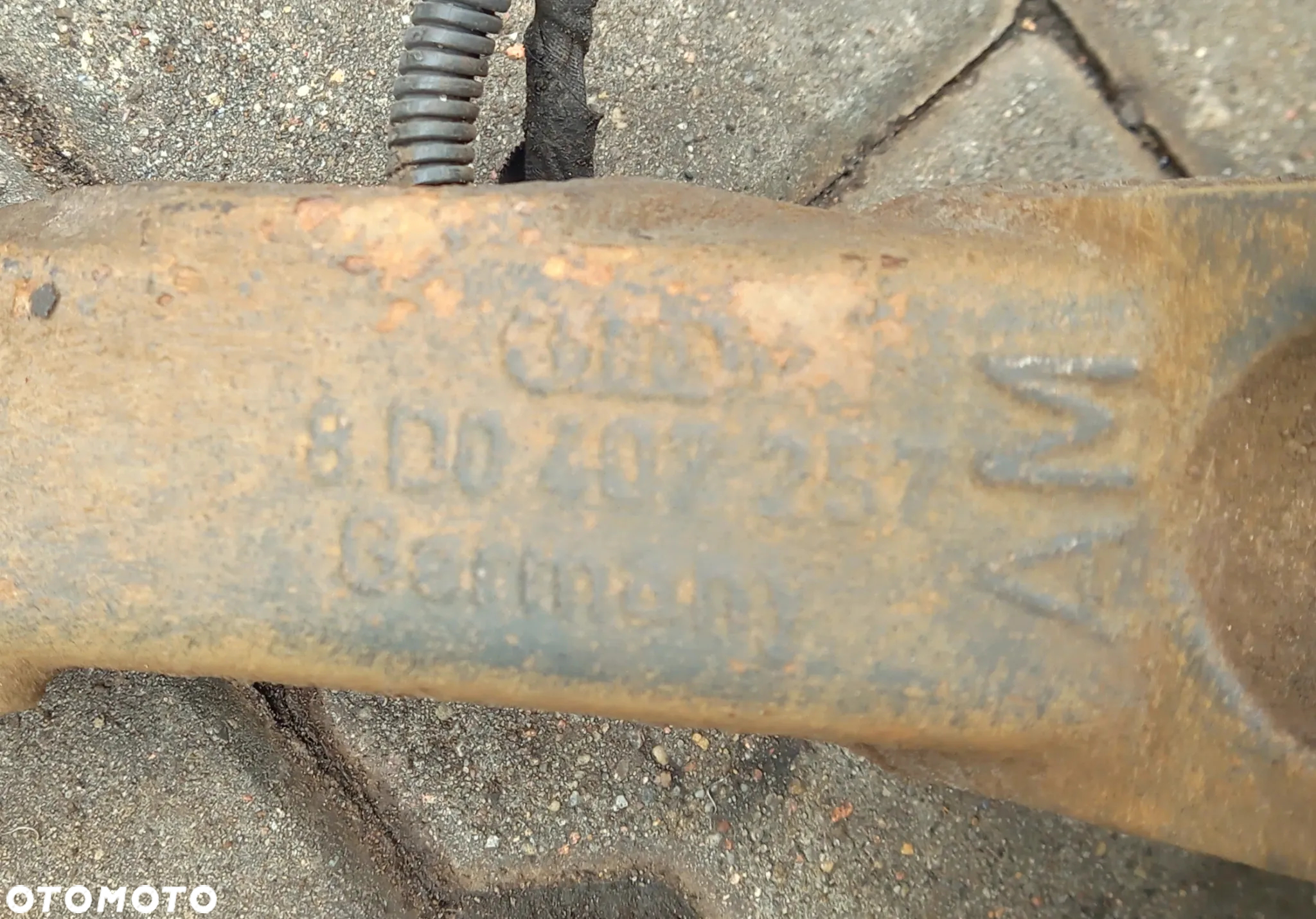 VW Passat B5 Audi A4 zwrotnica piasta przod prawa lewa 1.9TDI 8D0407257  8D0407258 S AM - 4