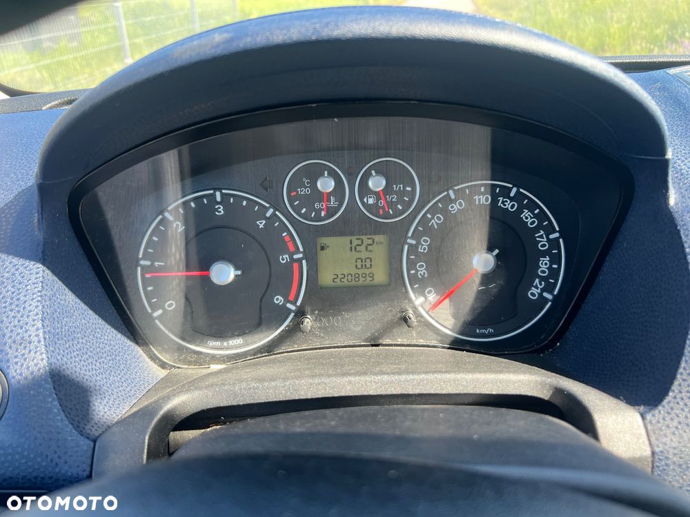 Ford Fiesta 1.4 TDCI Ambiente - 9