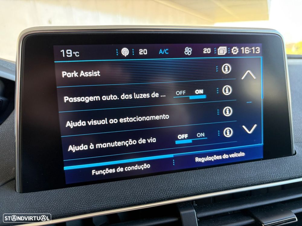 Peugeot 3008 1.2 PureTech GT Line EAT8 - 29