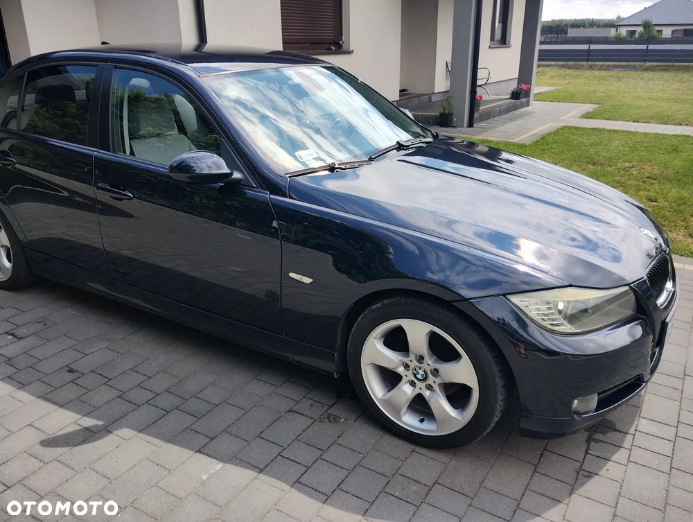 BMW Seria 3 318d - 4