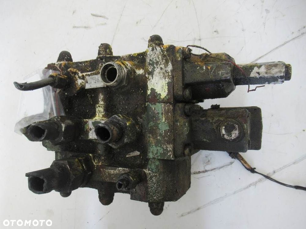 ROZDZIELACZ HYDRAULICZNY - 234.00 PLN - IFA ADK 70 - 3