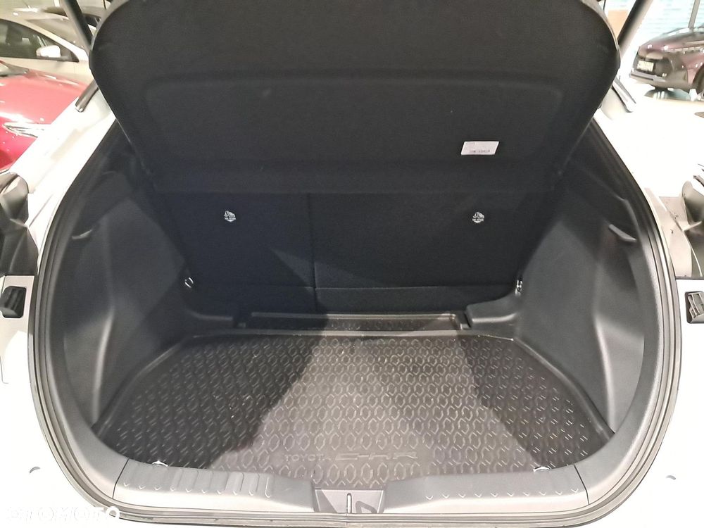 Toyota C-HR 1.8 Hybrid Executive - 11