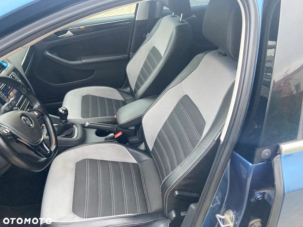 Volkswagen Jetta 1.4 TSI BMT Highline - 6