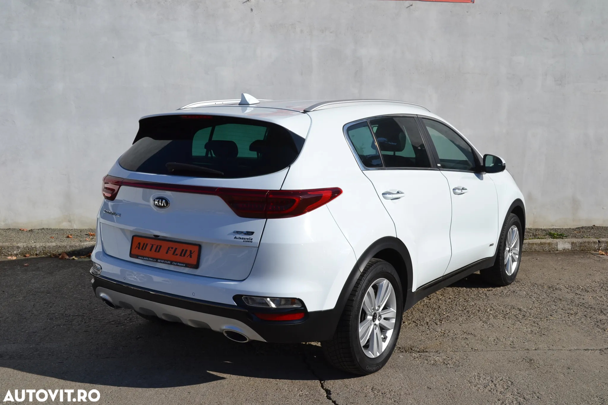 Kia Sportage 2.0 CRDI AWD Eco-Dynamics+ (48V M-H) Aut. GT LINE - 6
