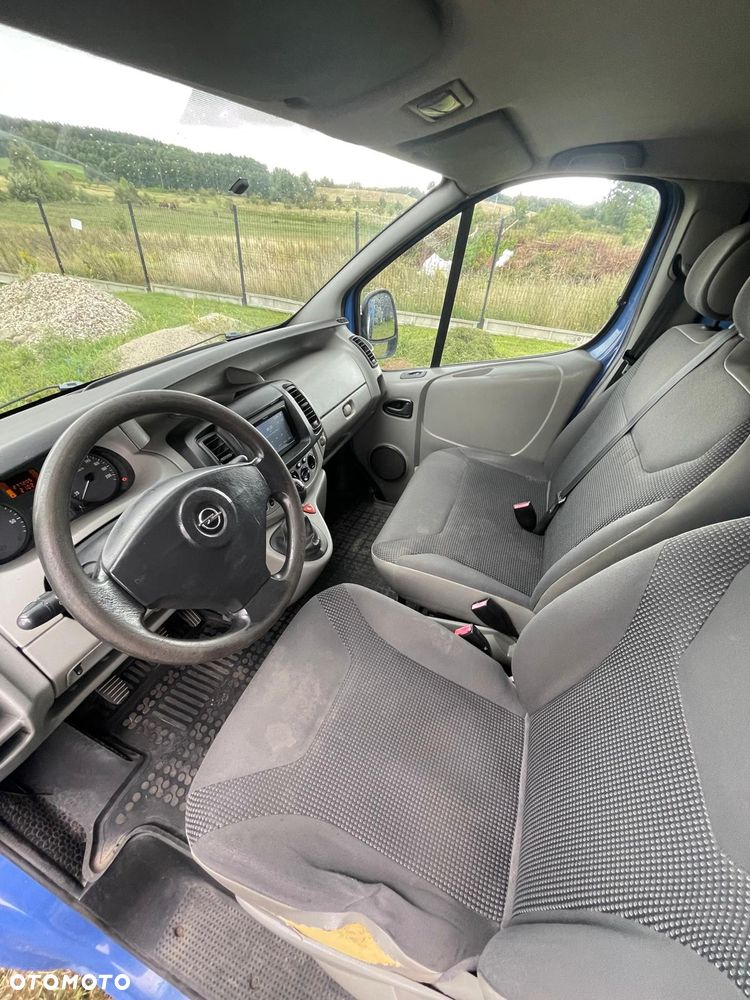 Opel Vivaro - 16