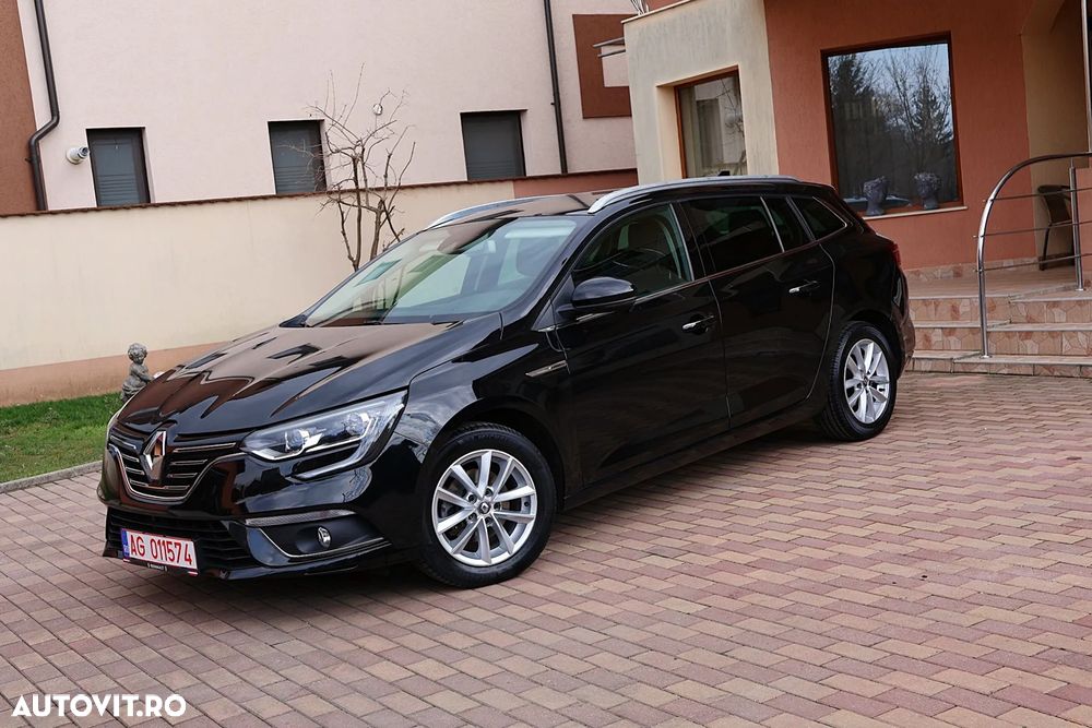 Renault Megane ENERGY dCi 110 Start & Stop Bose Edition - 10