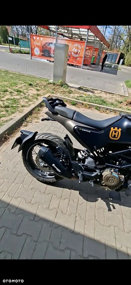 Husqvarna Svartpilen - 25