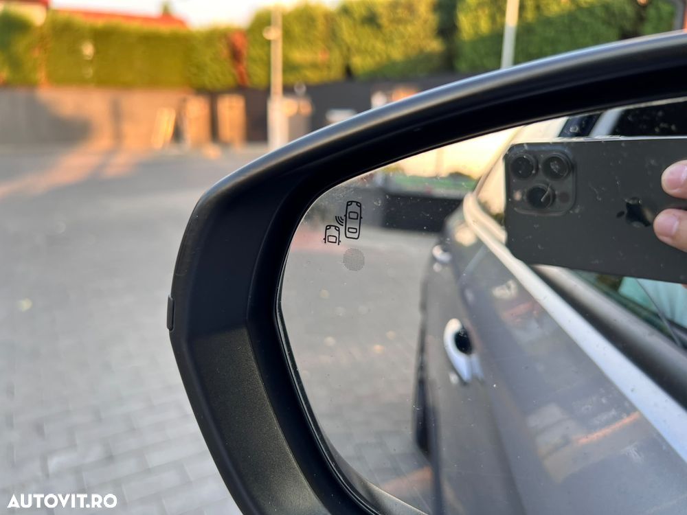 Opel Grandland - 22