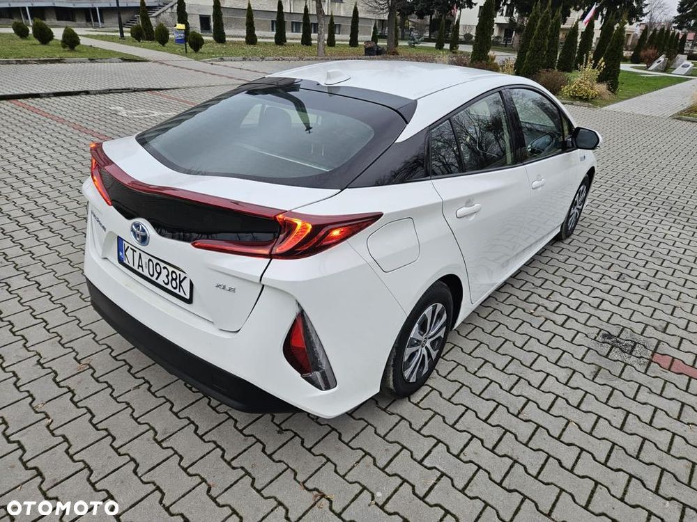 Toyota Prius 2020 photo 3