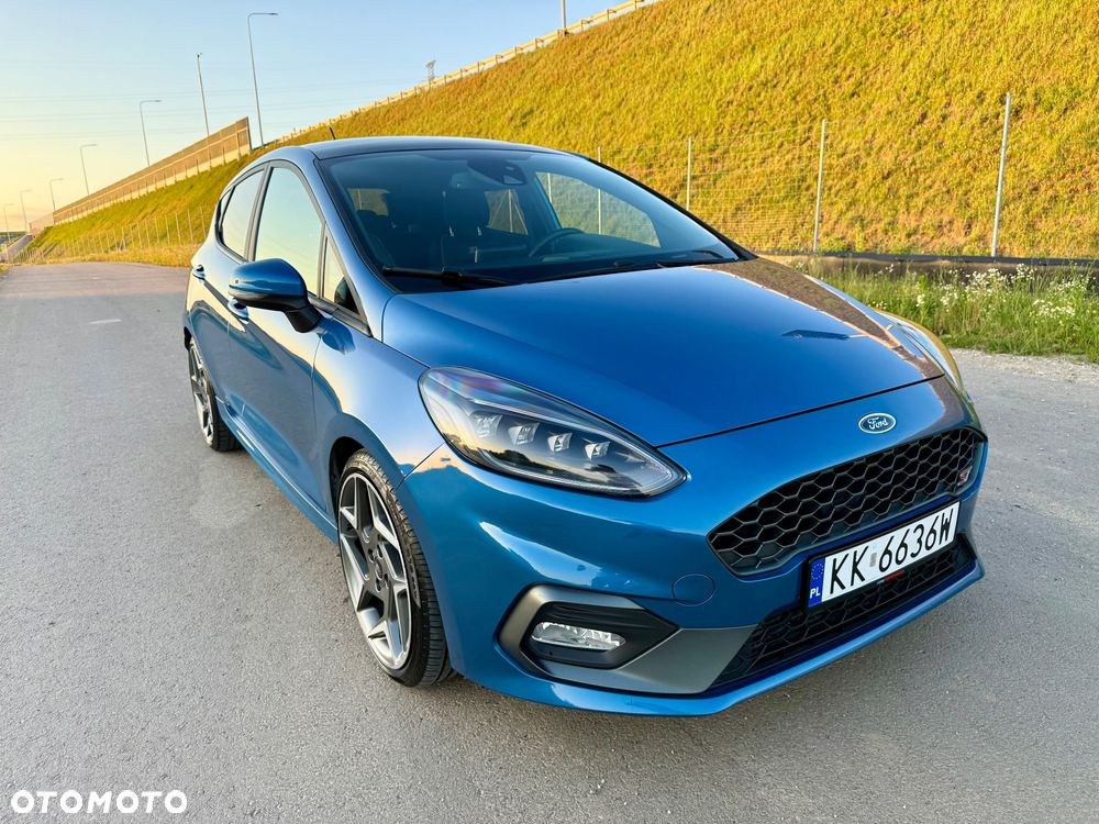 Ford Fiesta - 5