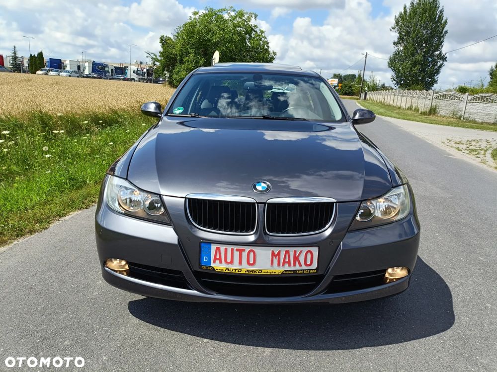 BMW Seria 3 - 27