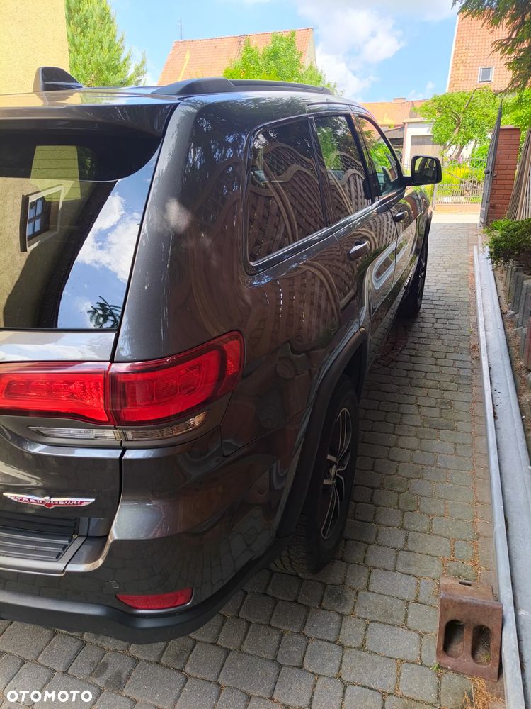 Jeep Grand Cherokee - 6