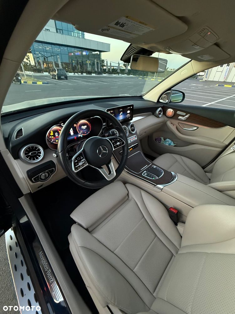 Mercedes-Benz GLC 300 4-Matic - 13