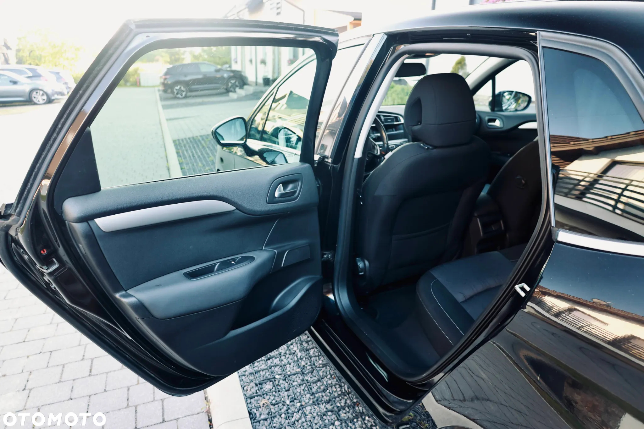 Citroën C4 1.6 HDi Seduction - 13