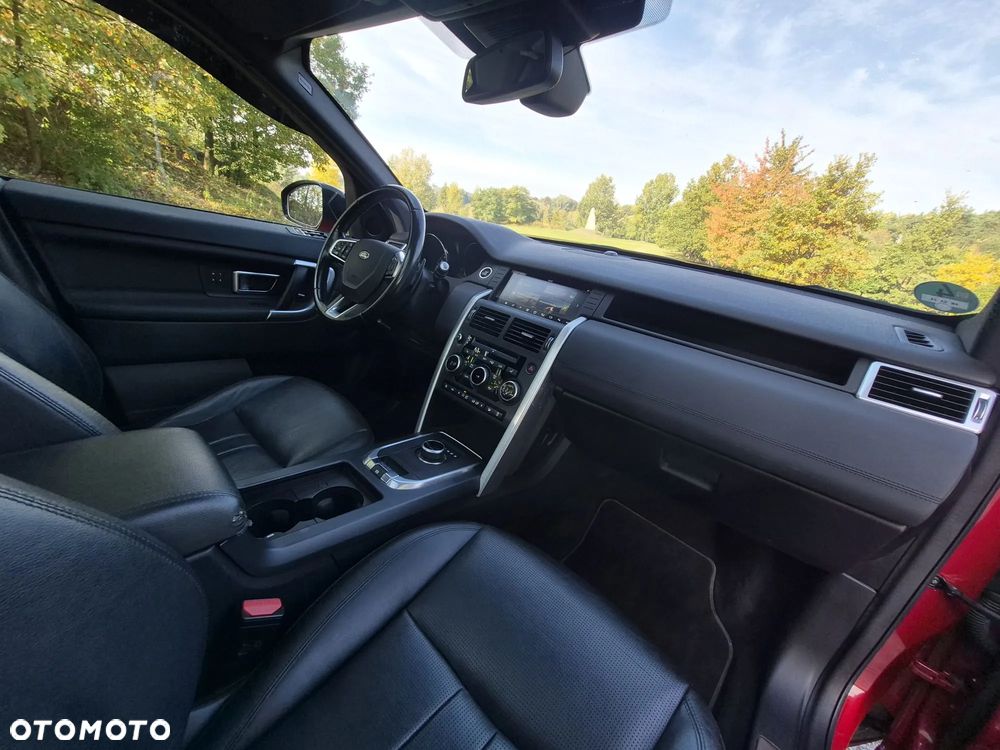 Land Rover Discovery Sport 2.0 Si4 HSE Luxury - 28