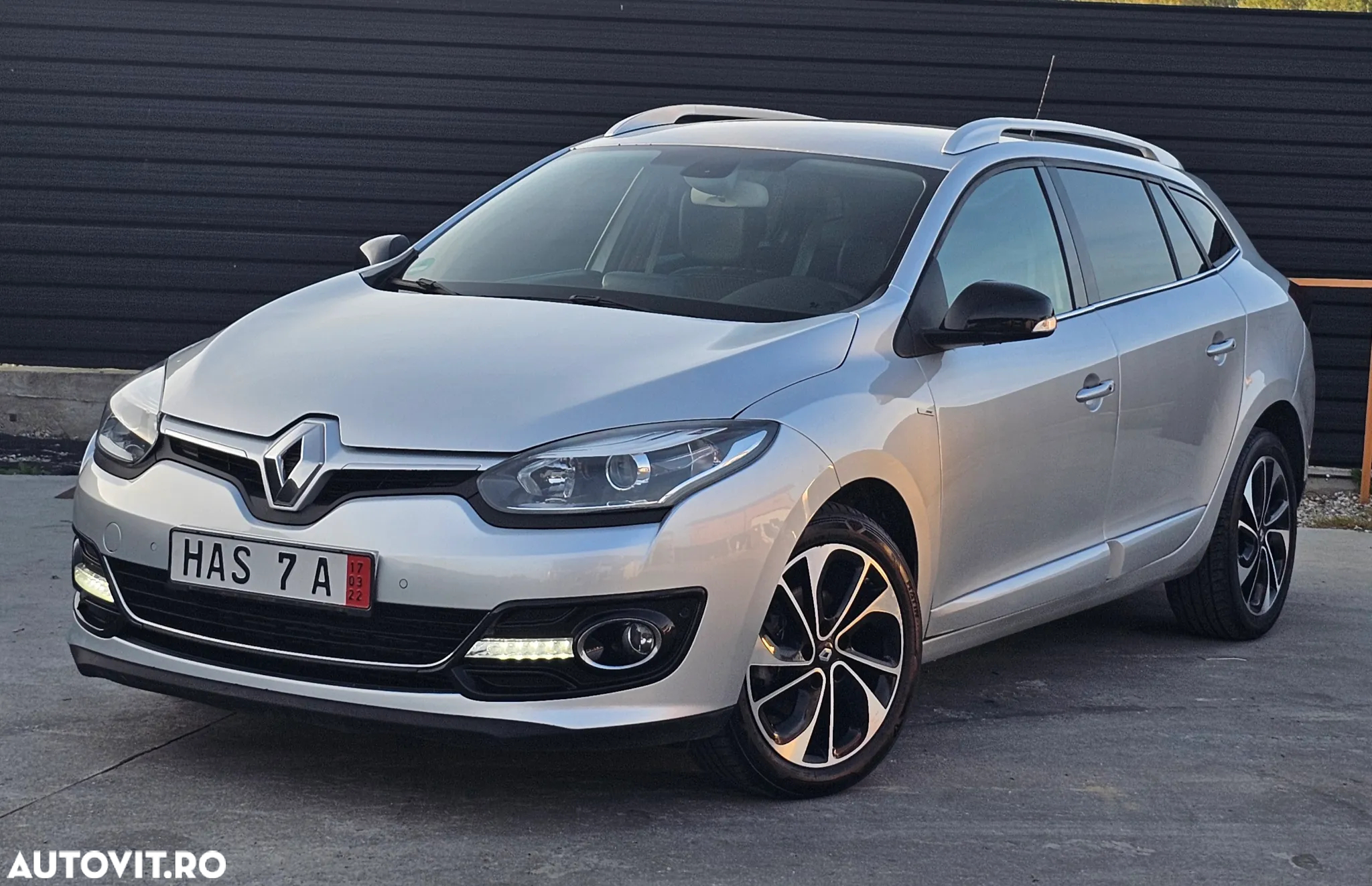 Renault Megane Grandtour ENERGY dCi 110 Start & Stopp Bose Edition - 11