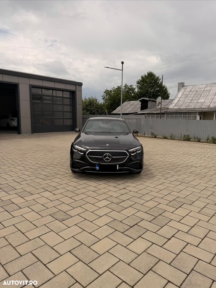 Mercedes-Benz E - 16