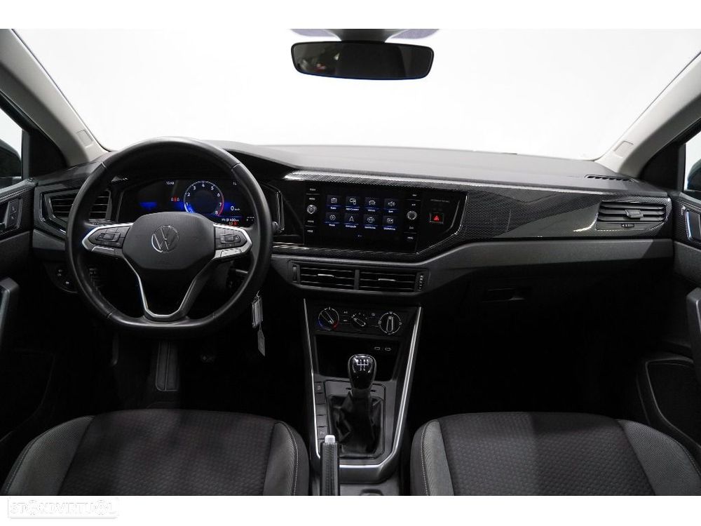 VW Polo 1.0 TSI Urban - 18