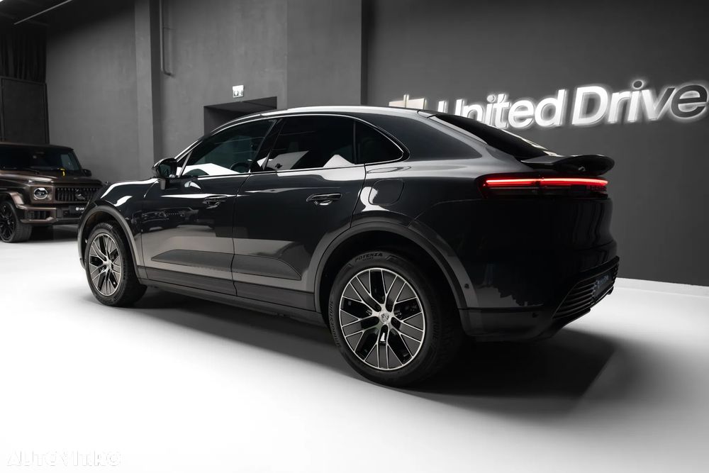 Porsche Macan 4 100 kWh - 8