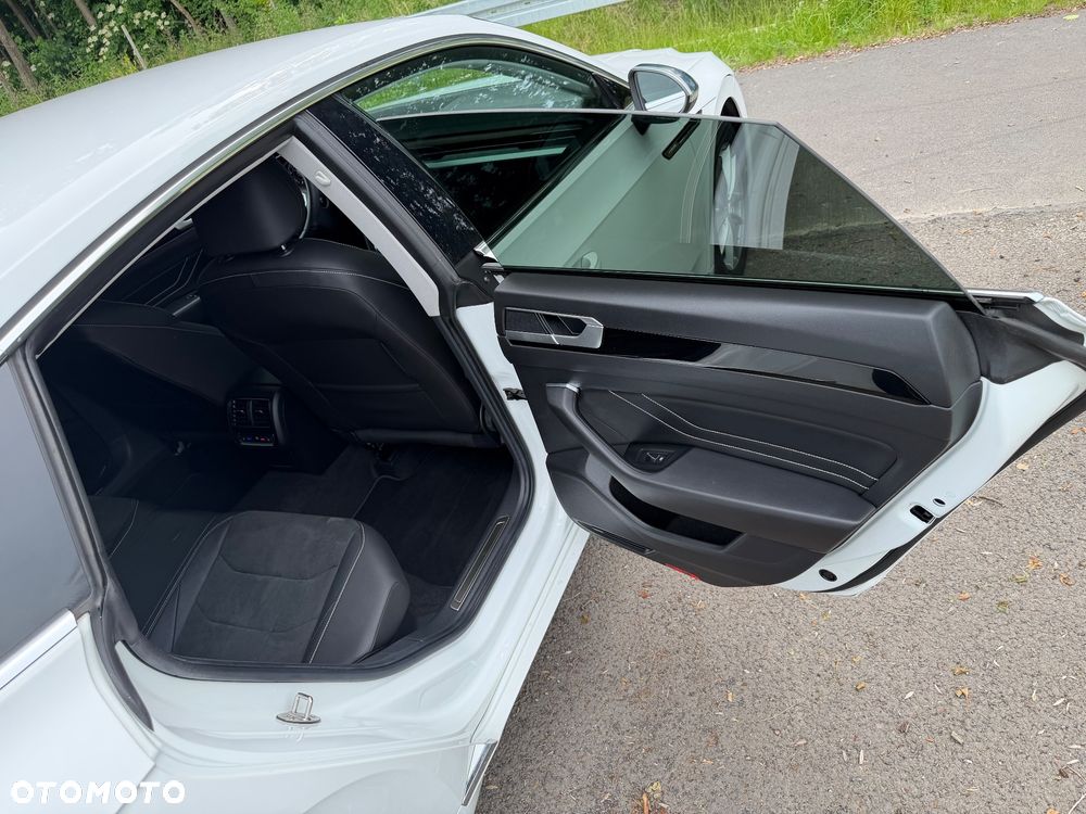 Volkswagen Arteon 2.0 TDI SCR DSG Elegance - 9