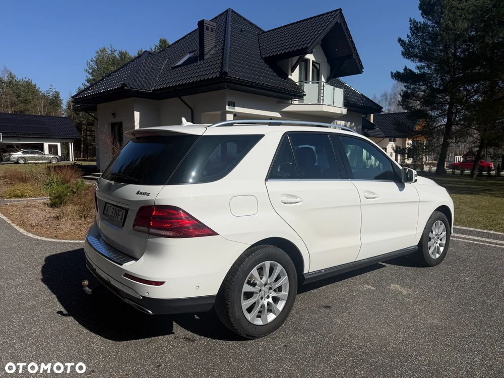 Mercedes-Benz GLE 250 d 4-Matic - 10