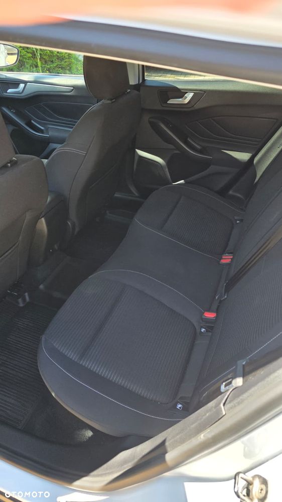 Ford Focus 1.5 EcoBlue Titanium - 9