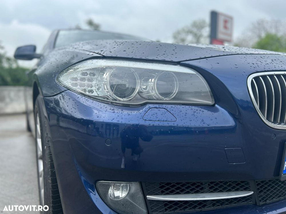 BMW Seria 5 528i xDrive Aut. - 4
