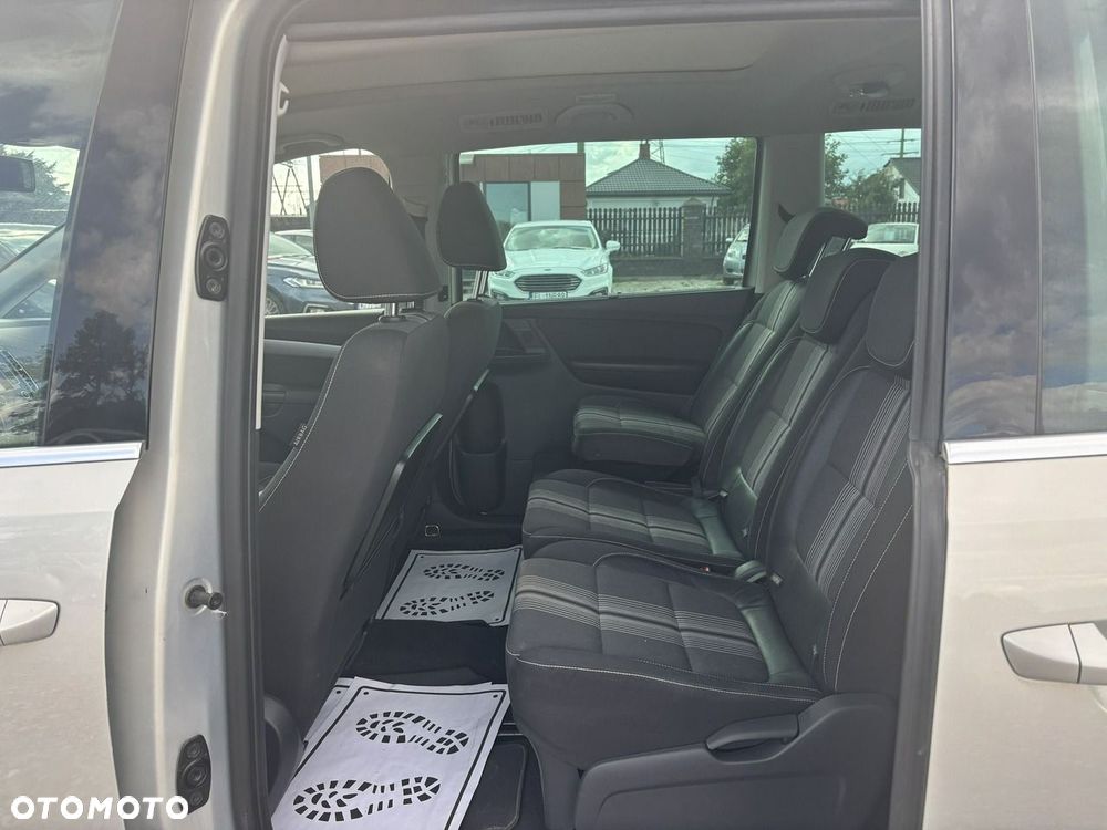 Volkswagen Sharan - 32