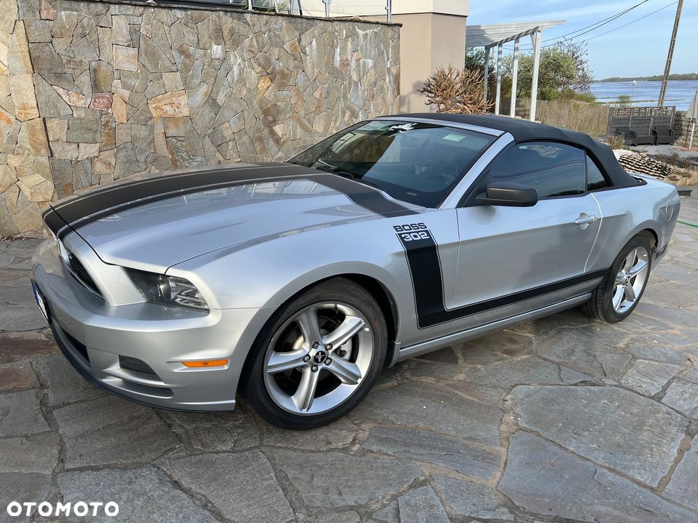Ford Mustang 3.7 V6 - 10