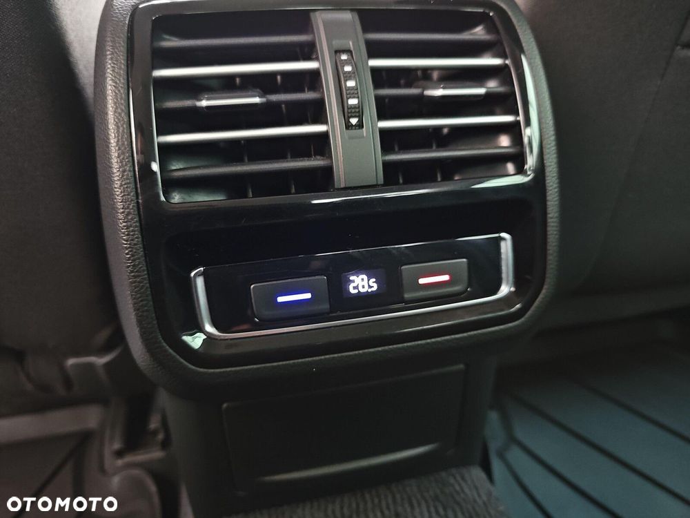 Volkswagen Passat 2.0 TDI BMT Comfortline - 31