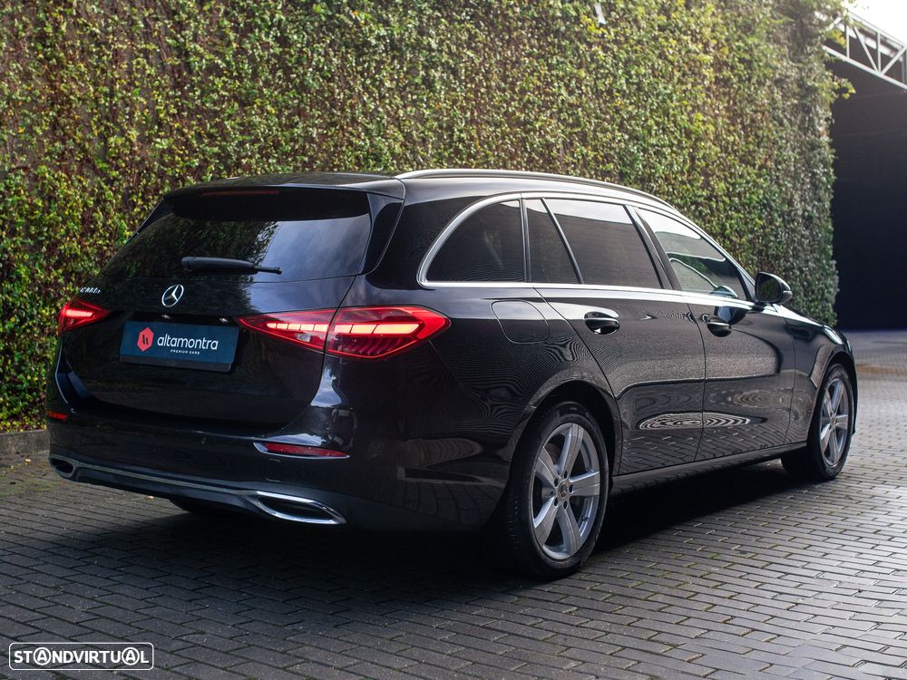 Mercedes-Benz C 300 e - 11