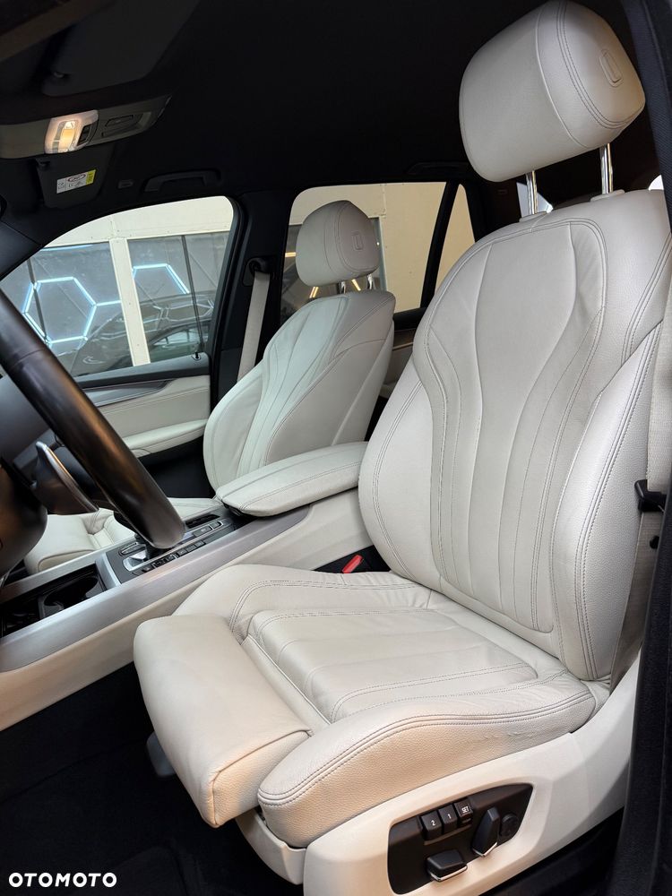 BMW X5 xDrive25d - 7