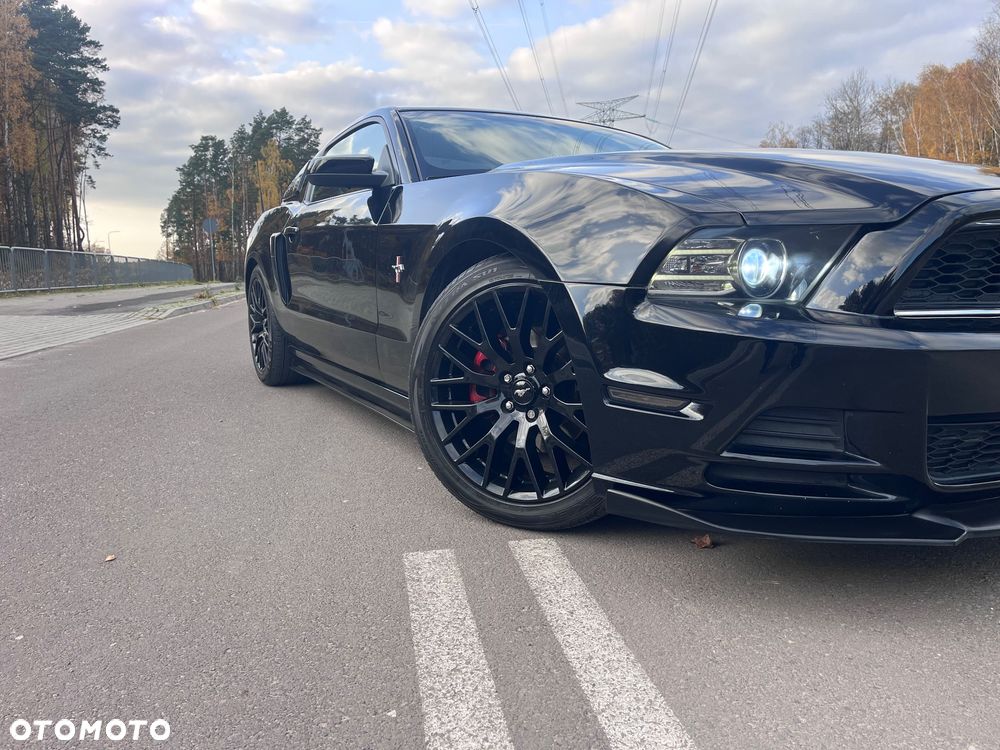 Ford Mustang 3.7 V6 Premium - 14