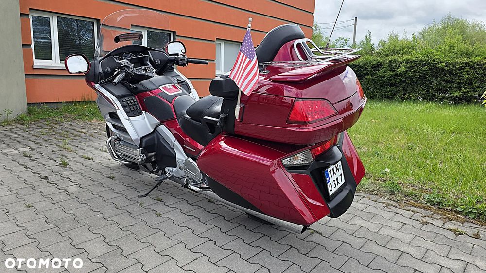 Honda GL - 8
