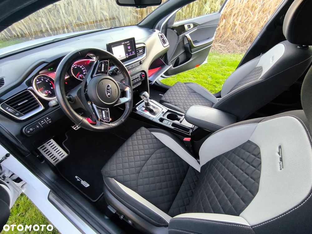 Kia ProCeed 1.4 T-GDI GT Line DCT - 20