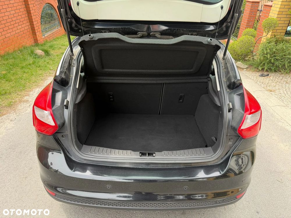 Ford Focus - 11