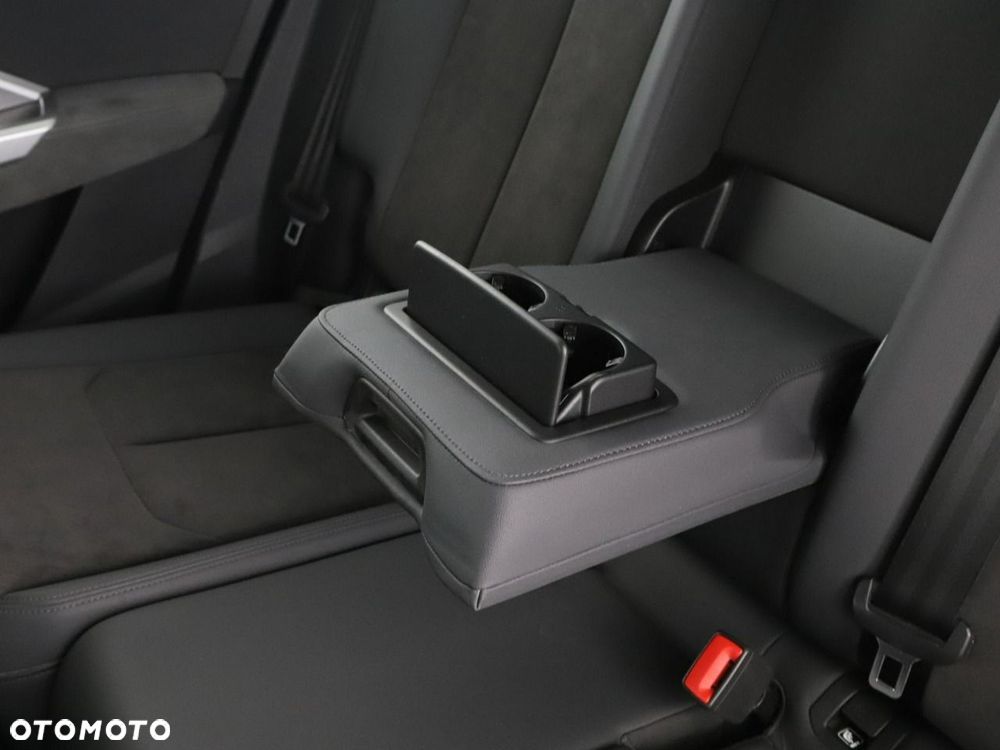 Audi Q3 40 TFSI Quattro S tronic S line - 40