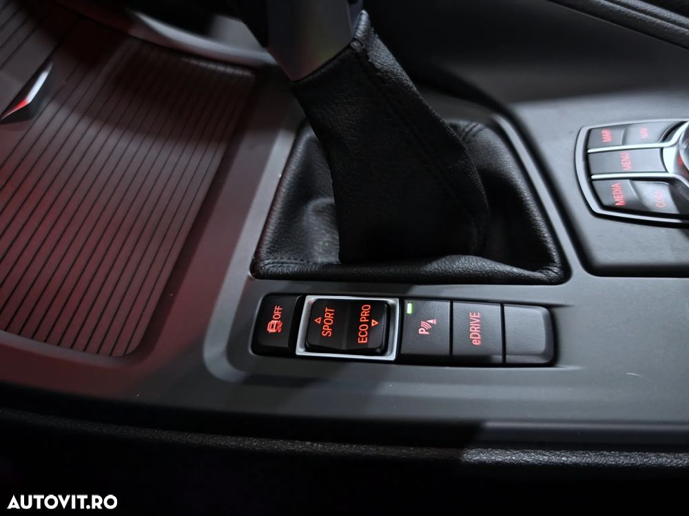 BMW X1 2021 — imagine 24