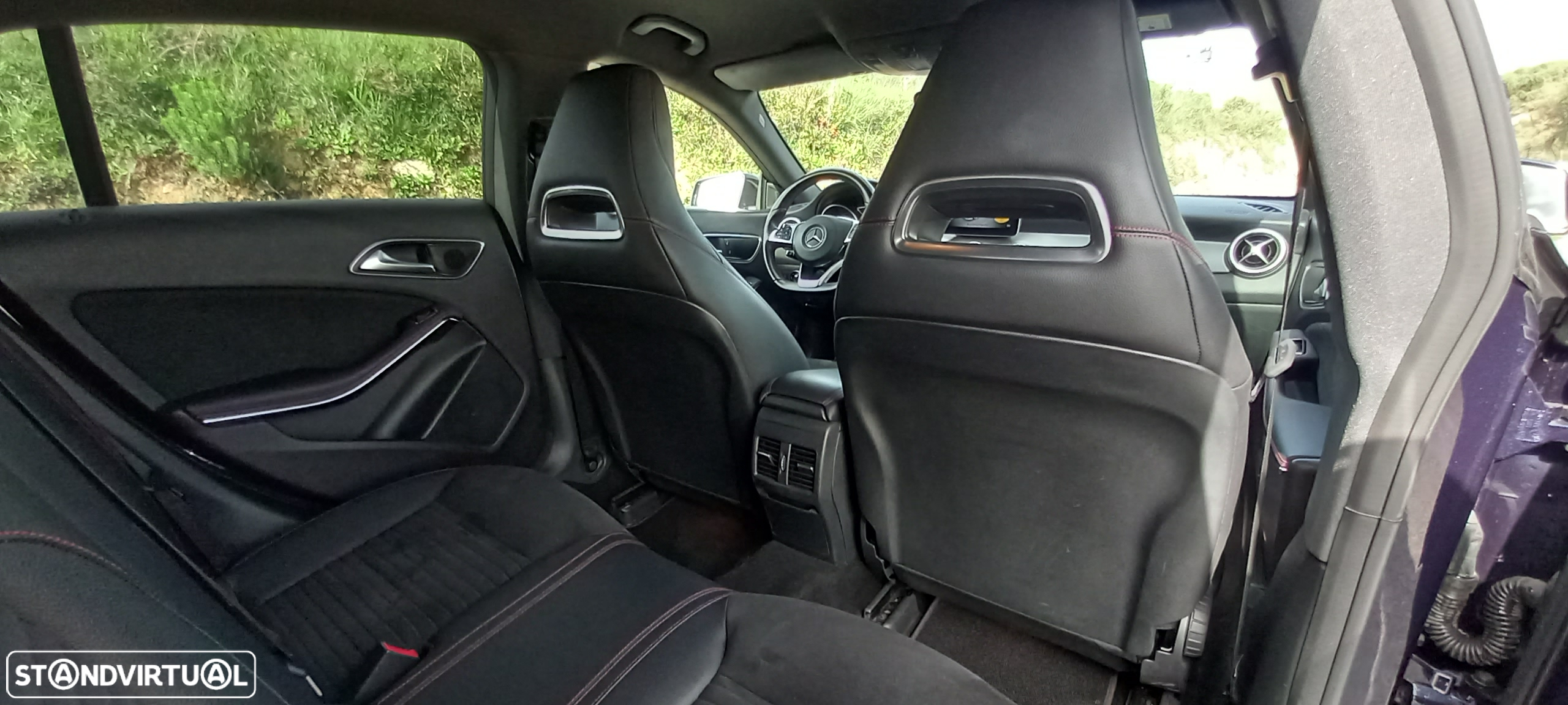 Mercedes-Benz CLA 200 d Shooting Brake AMG Line - 34