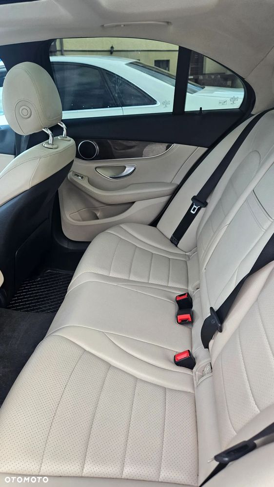 Mercedes-Benz Klasa C 300 7G-TRONIC Avantgarde - 5