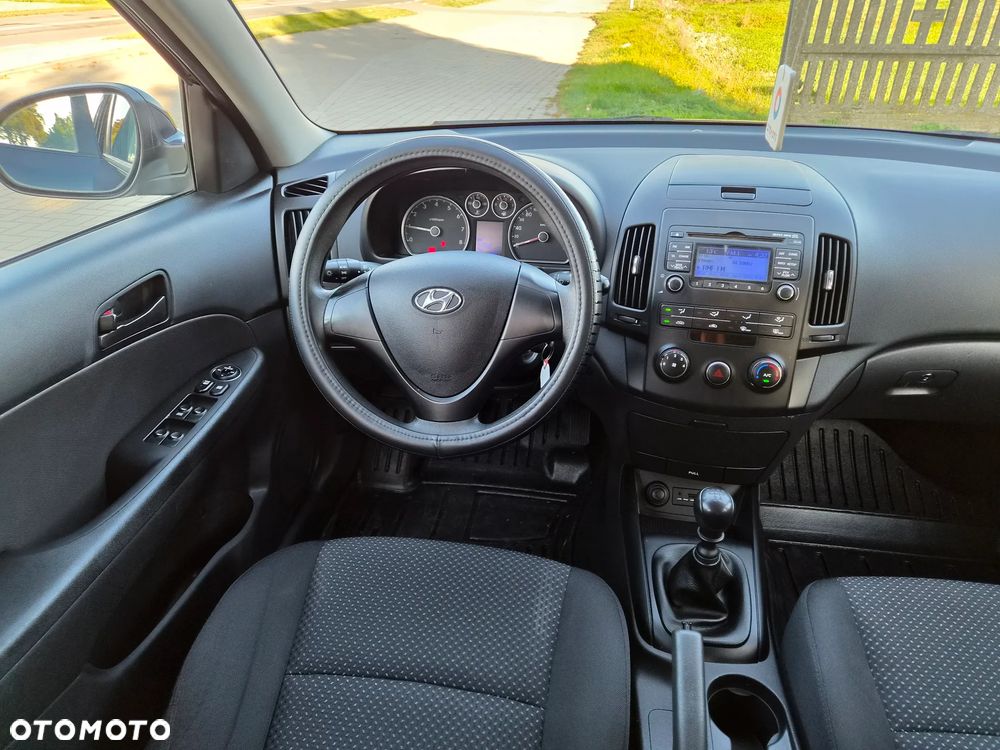 Hyundai i30 1.4 Team 08 - 4