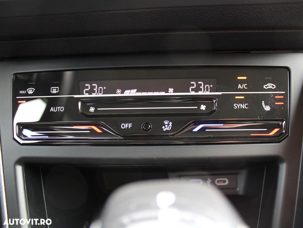 Volkswagen Taigo 1.5 TSI DSG Style - 19