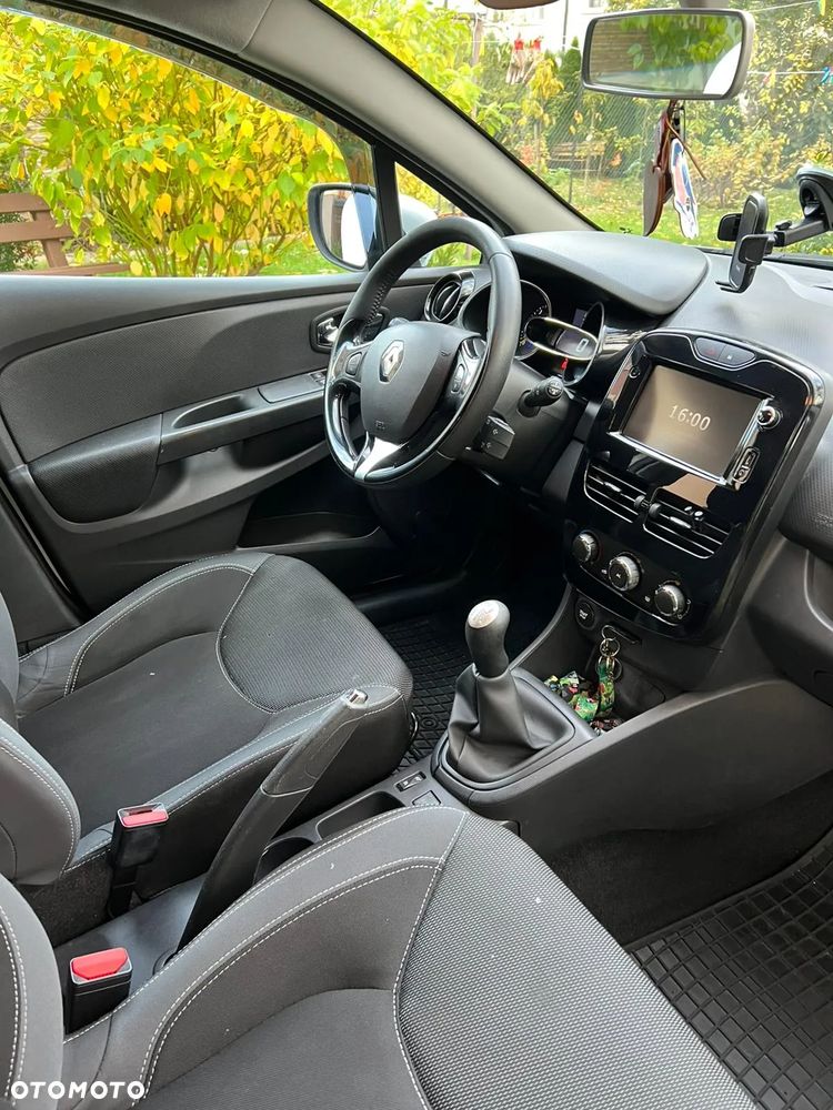 Renault Clio 1.5 dCi 75 Grandtour Expression - 16