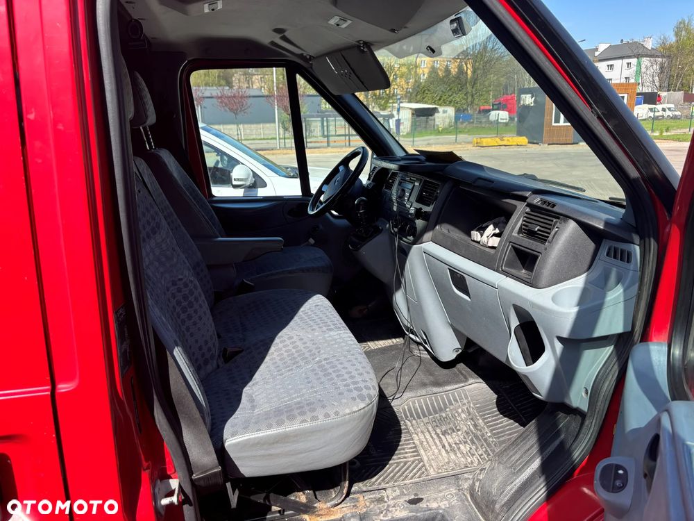 Ford Transit - 3