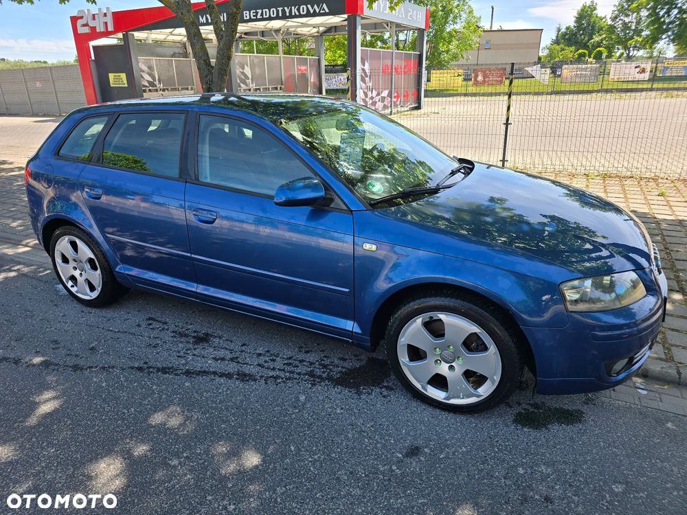 Audi A3 Sportback 2.0 TDI DPF (DSG) S tronic Attraction - 4