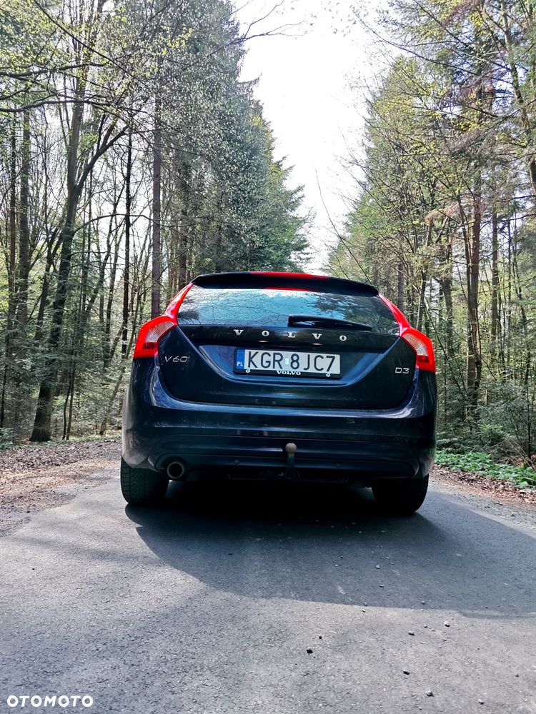 Volvo V60 D3 Momentum - 7