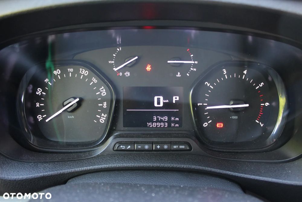 Peugeot Traveller L2 2.0 EAT8 Active - 39
