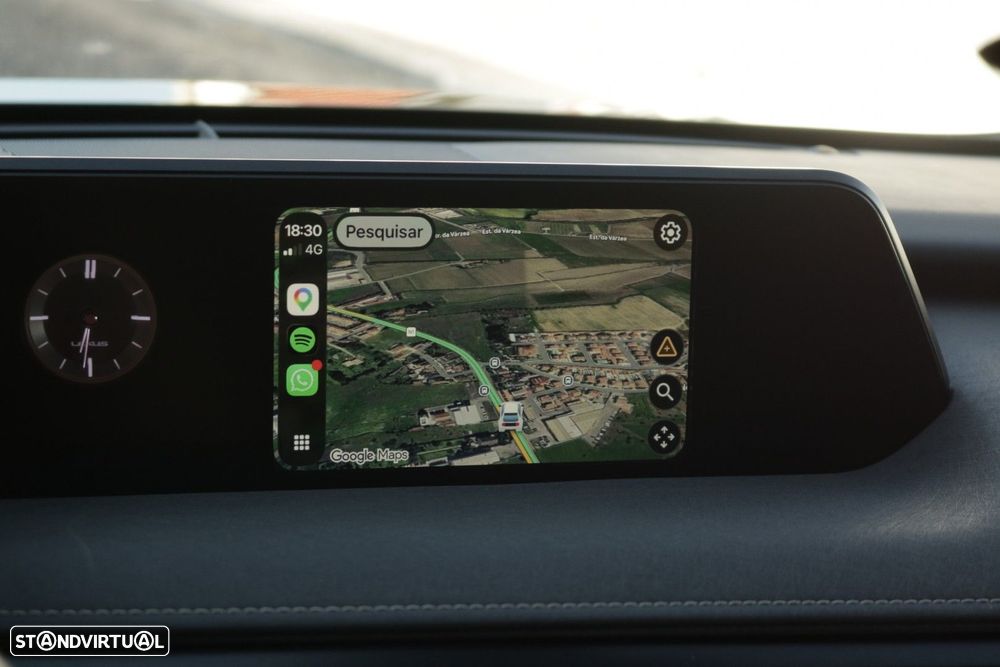 Lexus UX 300e Premium - 54