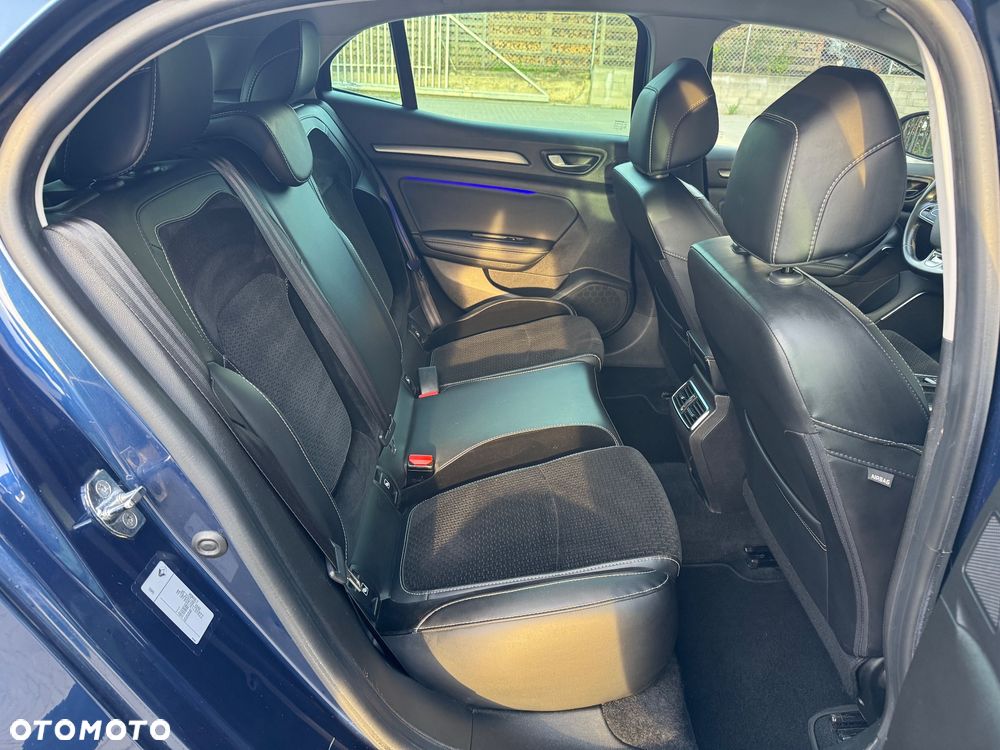 Renault Megane TCe 140 GPF EDC LIMITED - 34